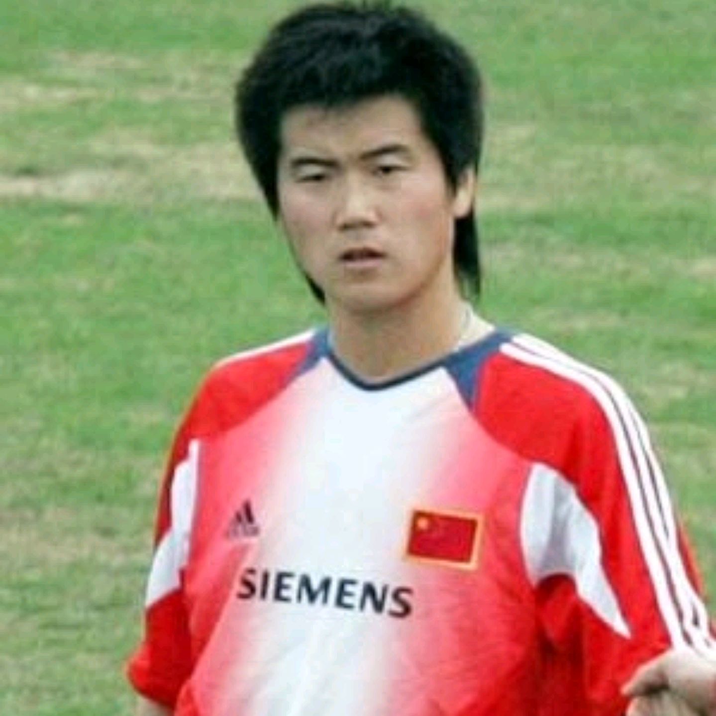 帅哥足球历史排行榜_足球球坛帅哥_足球历史第一帅哥