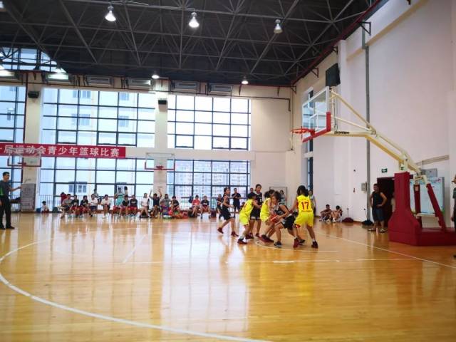 篮球小组出线算小分_篮球比赛小组出线什么意思_篮球三对三小组赛出线规则