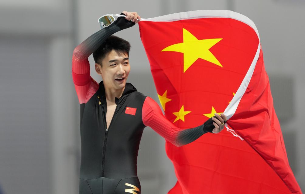 速度滑冰中国世界冠军_滑冰冠军_滑冰的世界冠军