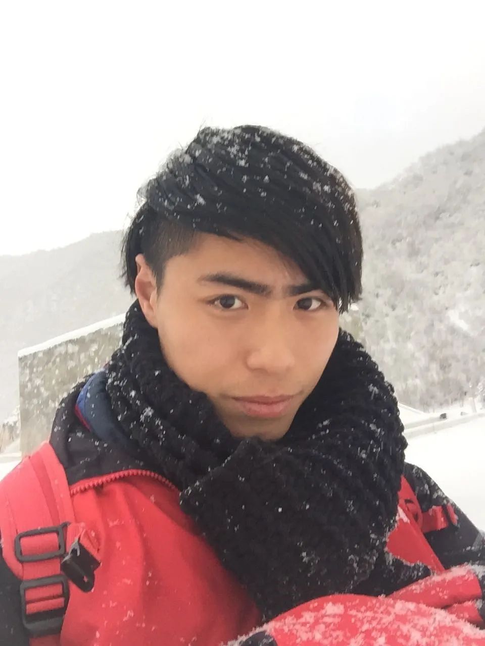 足球球员冠军数排名_足球获得冠军最多的球员_足球得冠军的人是谁呀