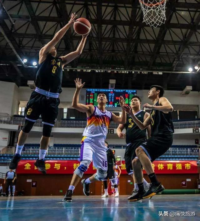 打法篮球规则是谁发明的_篮球的所以规则和打法是什么_基本打篮球规则