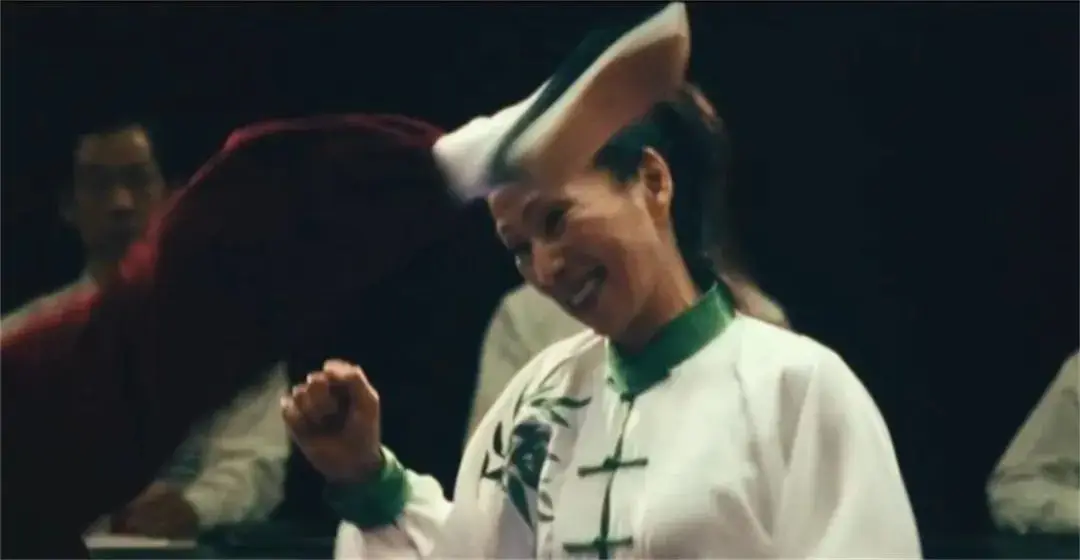 举重运动员玉玲珑_举重冠军玉玲_举重运动员龙玉玲