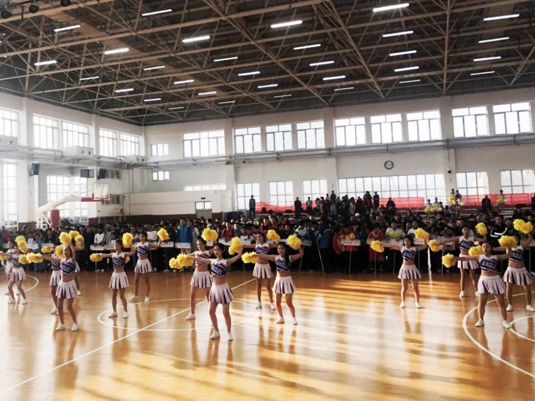 小学生篮球赛全场规则图片_全场篮球赛规则常识_篮球比赛全场什么意思
