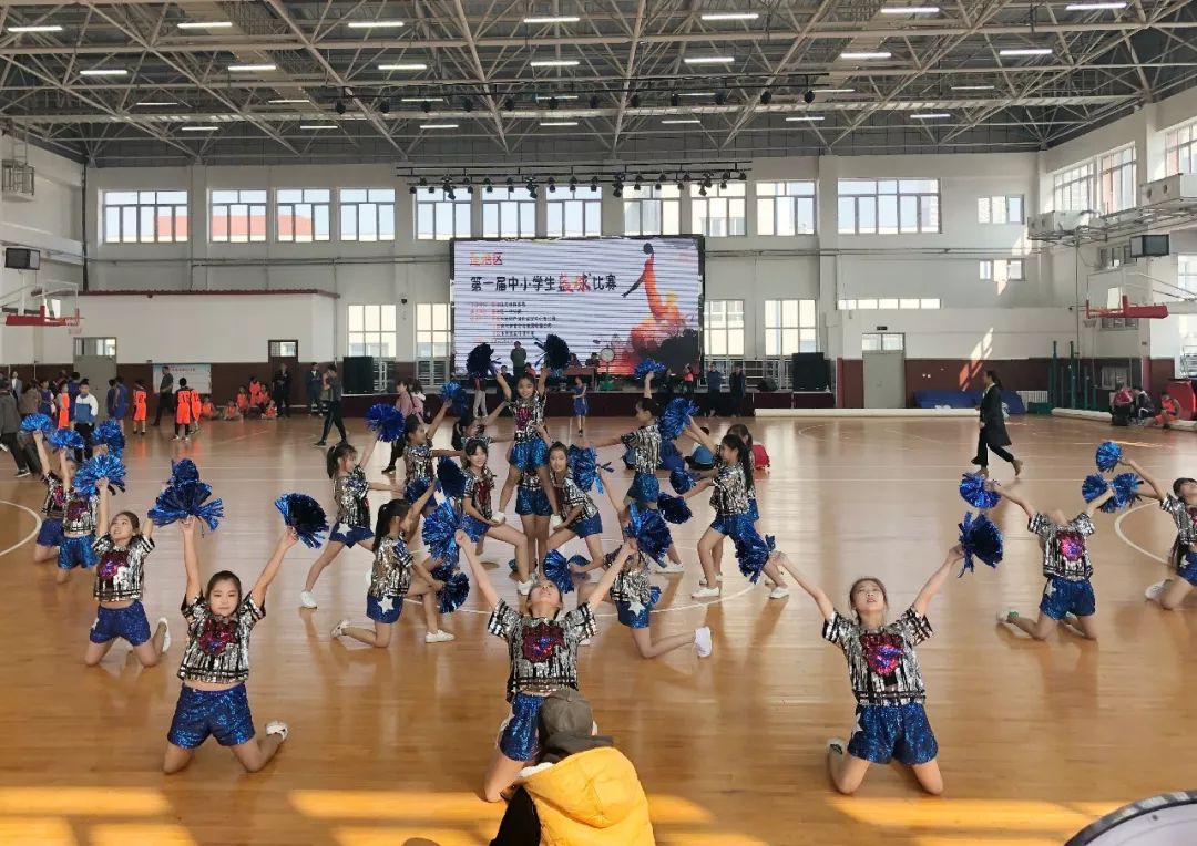 小学生篮球赛全场规则图片_篮球比赛全场什么意思_全场篮球赛规则常识